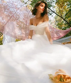 Elegantiškos ilgos tiulio nuo pečių vestuvinės suknelės A-Line Buttonless Back Robes De Mariée Nuotakos suknelė moterims