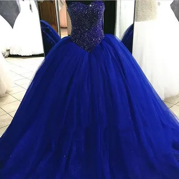  Nauja pigi karališka mėlyna pūsta tiulio rutulinė suknelė Quinceanera suknelės Sweetheart Crystal Beaded Plus Size saldžios 16 suknelių