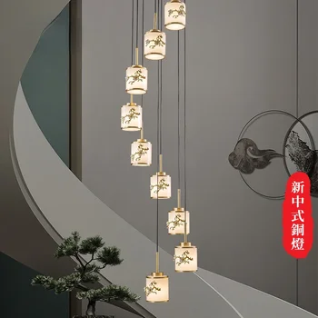  Naujo kinų stiliaus laiptai Ilgas šviestuvas Varinis kinų stiliaus vila dvipusis statybinis šviestuvas Viešbučio inžinerija Kūrybinė rotacija